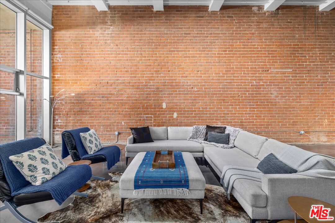 MLS #25622823 image #3