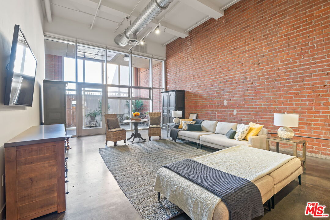 MLS #25622823 image #4