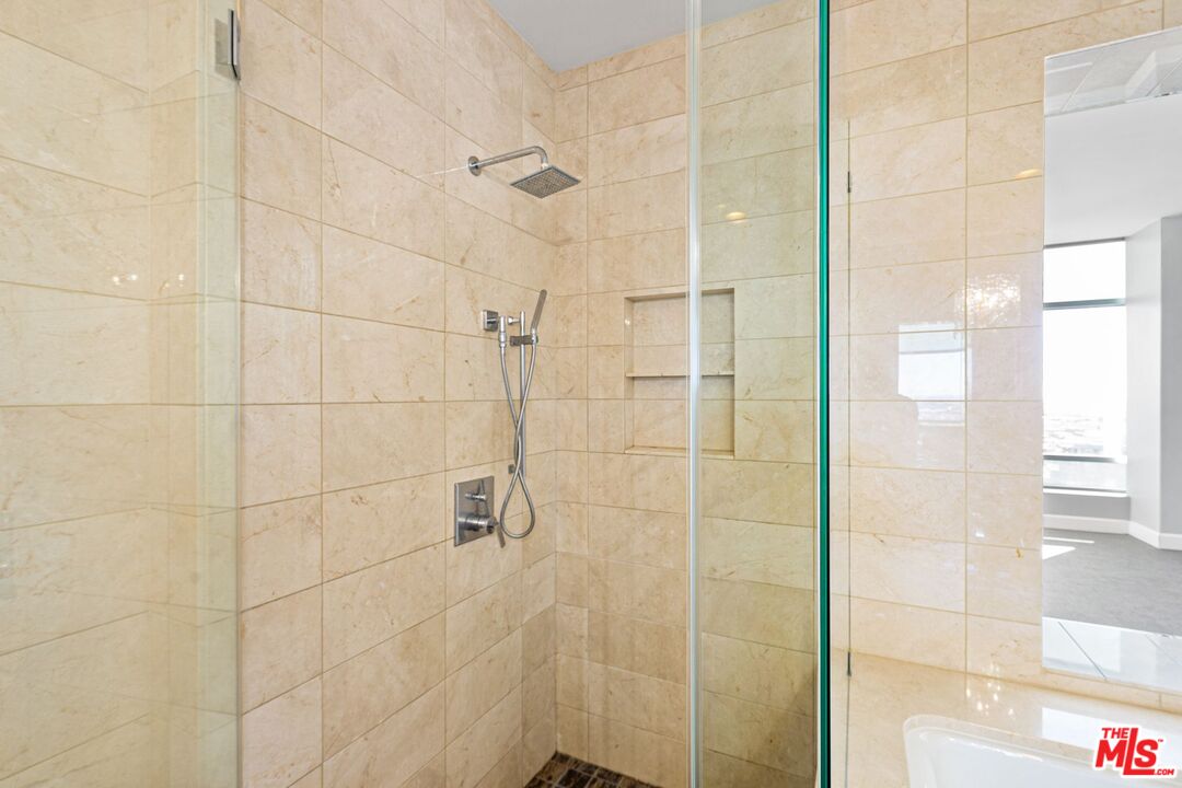 MLS #25623533 image #12