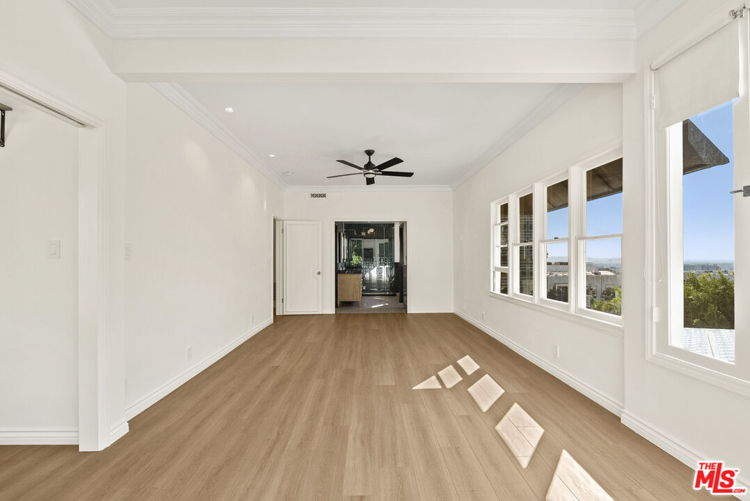 MLS #25625289 image #17