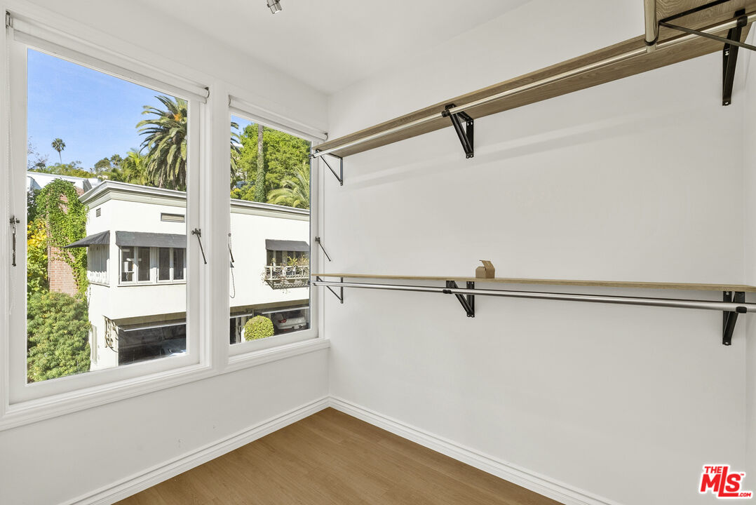 MLS #25625289 image #21