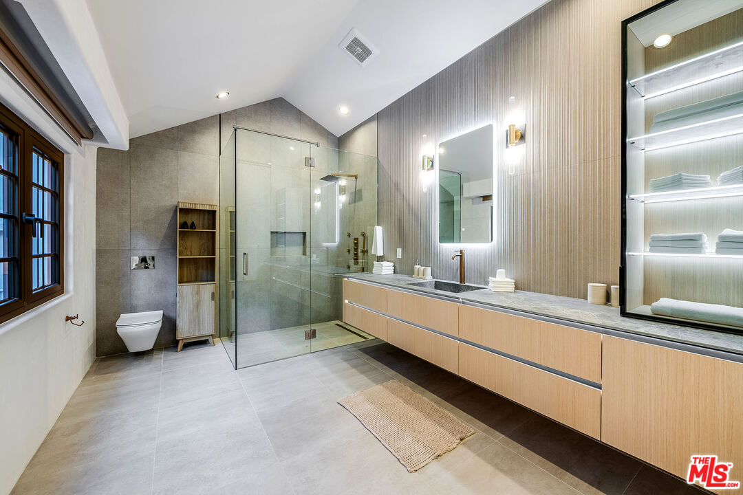 MLS #25625619 image #22