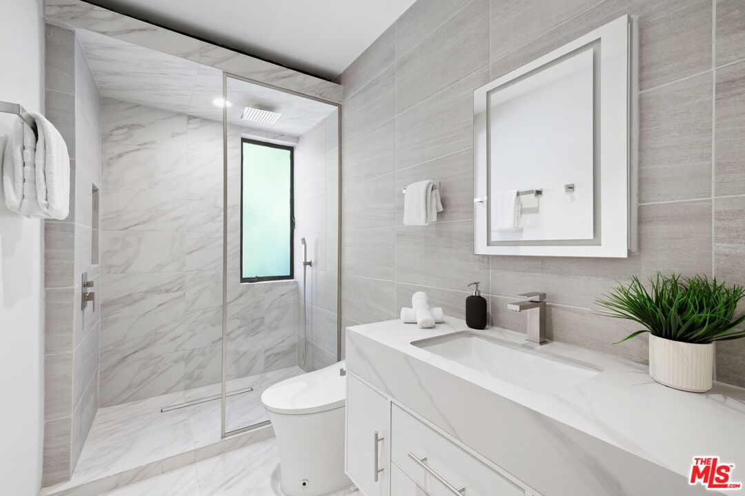 MLS #25625753 image #21