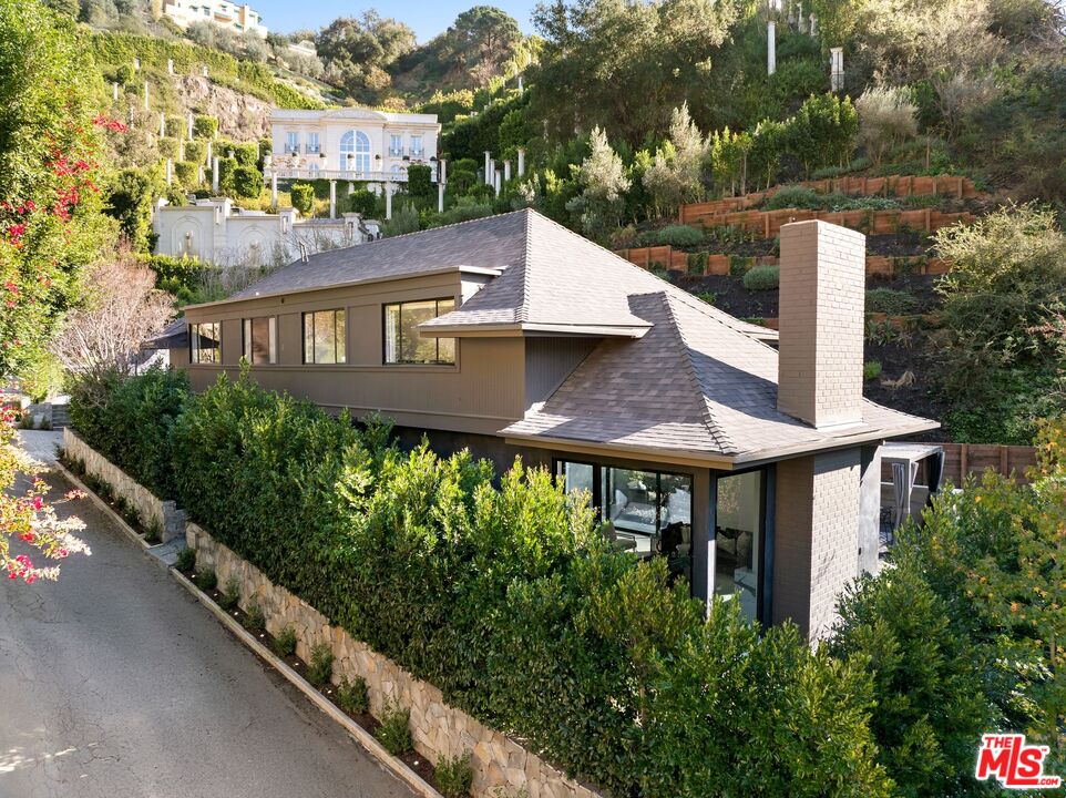 MLS #25625753 image #33