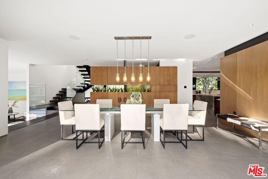 MLS #25625753 image #3