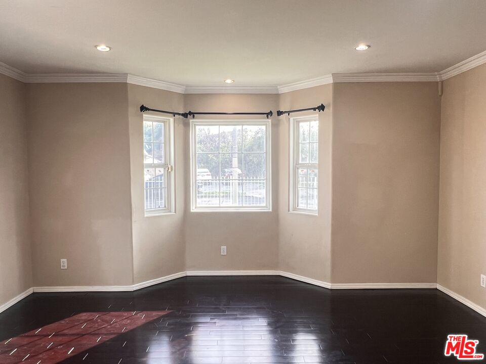 MLS #25627367 image #2