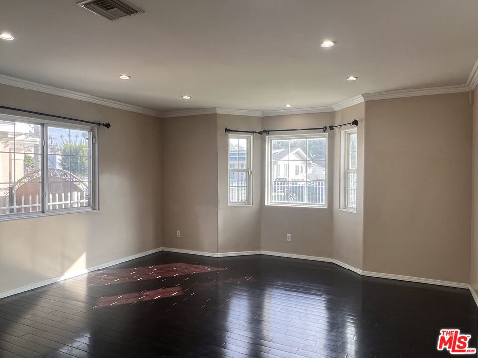 MLS #25627367 image #3