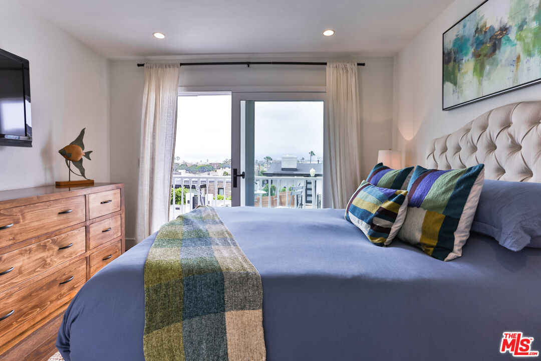 MLS #25627369 image #17