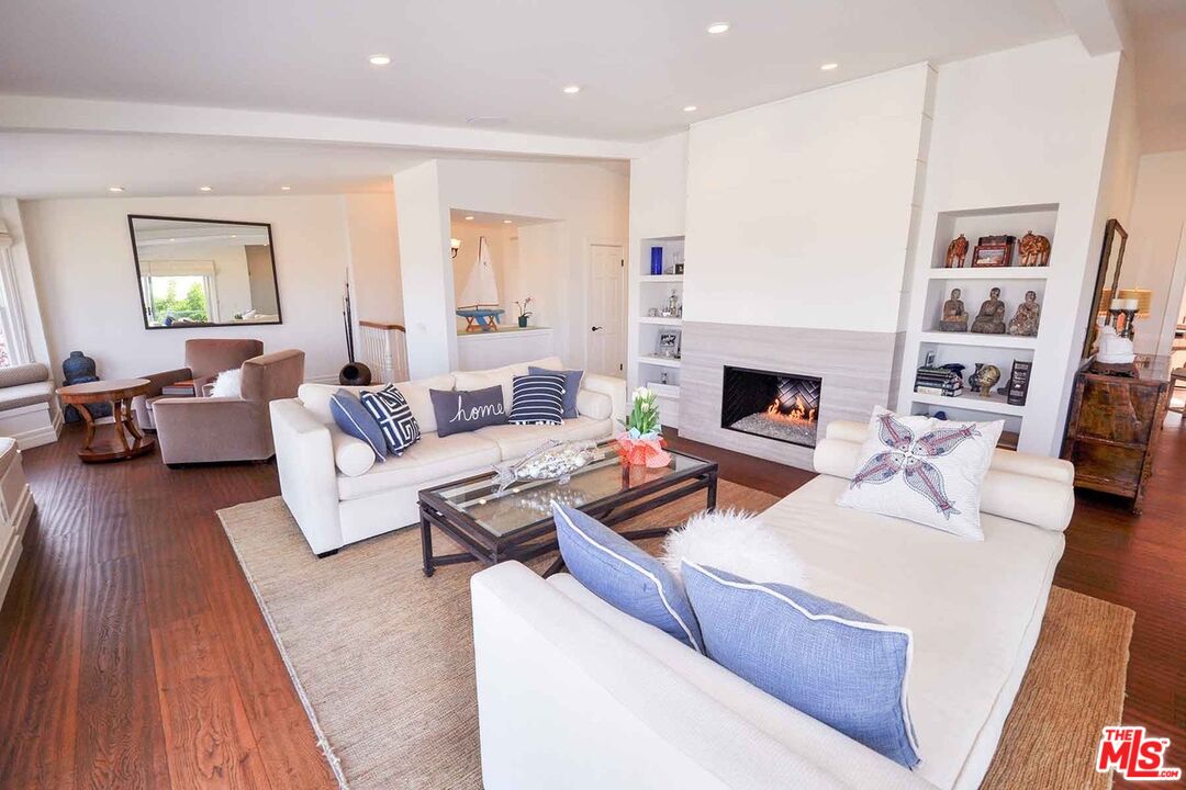 MLS #25627369 image #29