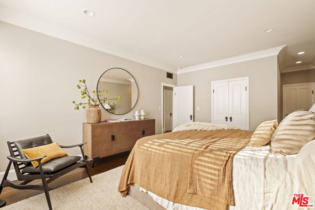 MLS #25627457 image #15