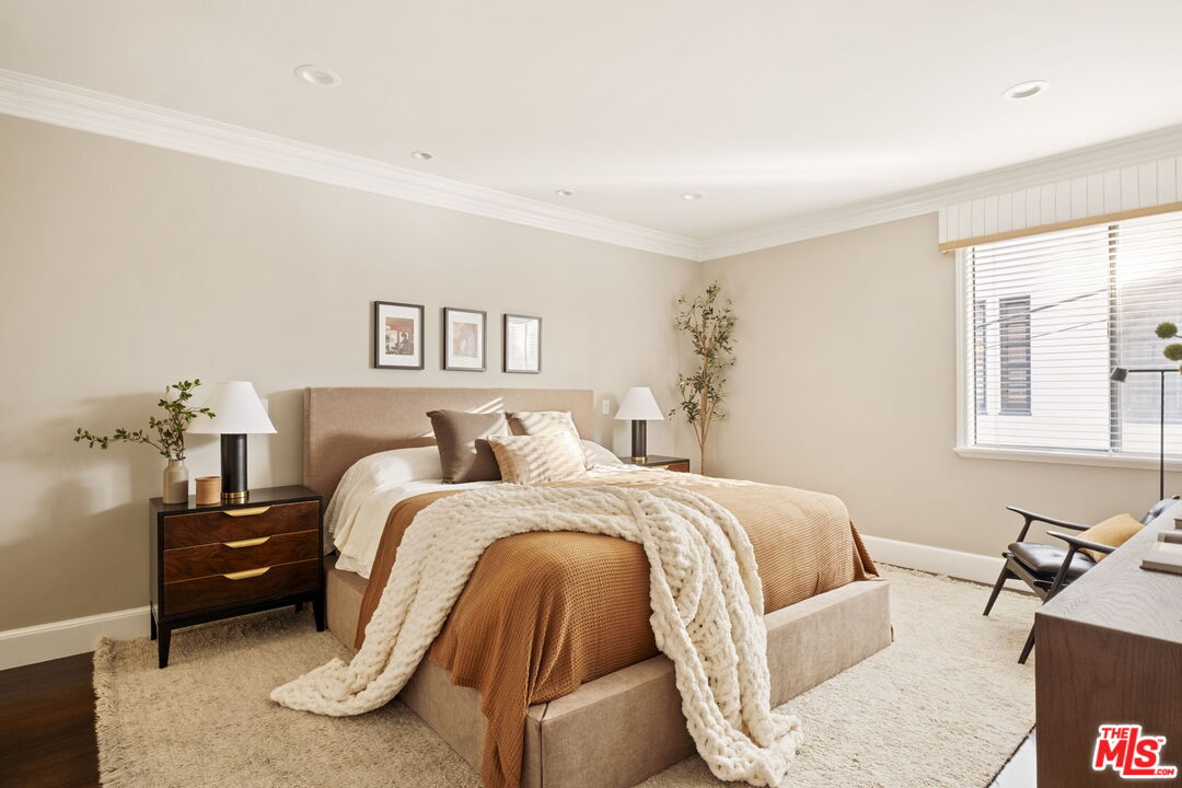 MLS #25627457 image #16