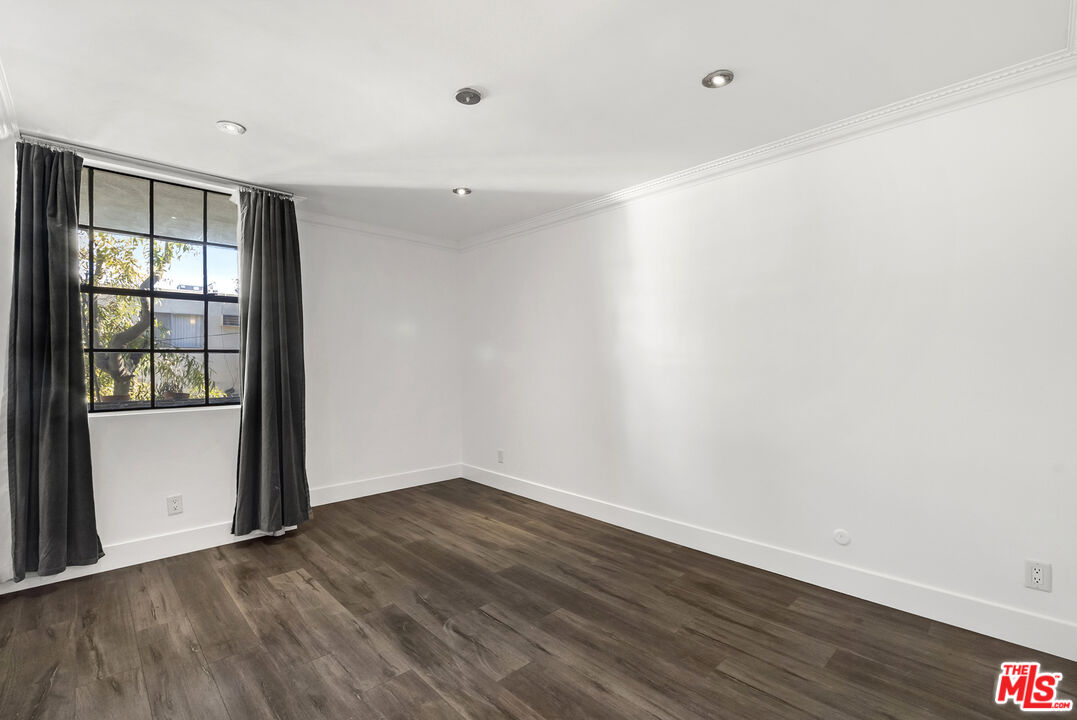 MLS #25627533 image #18