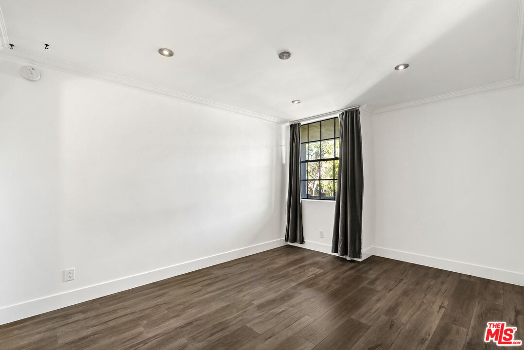 MLS #25627533 image #19