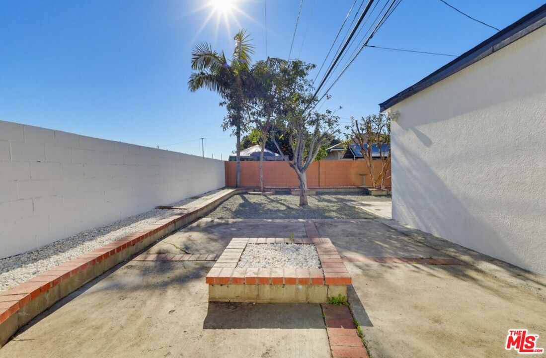 MLS #25627661 image #21