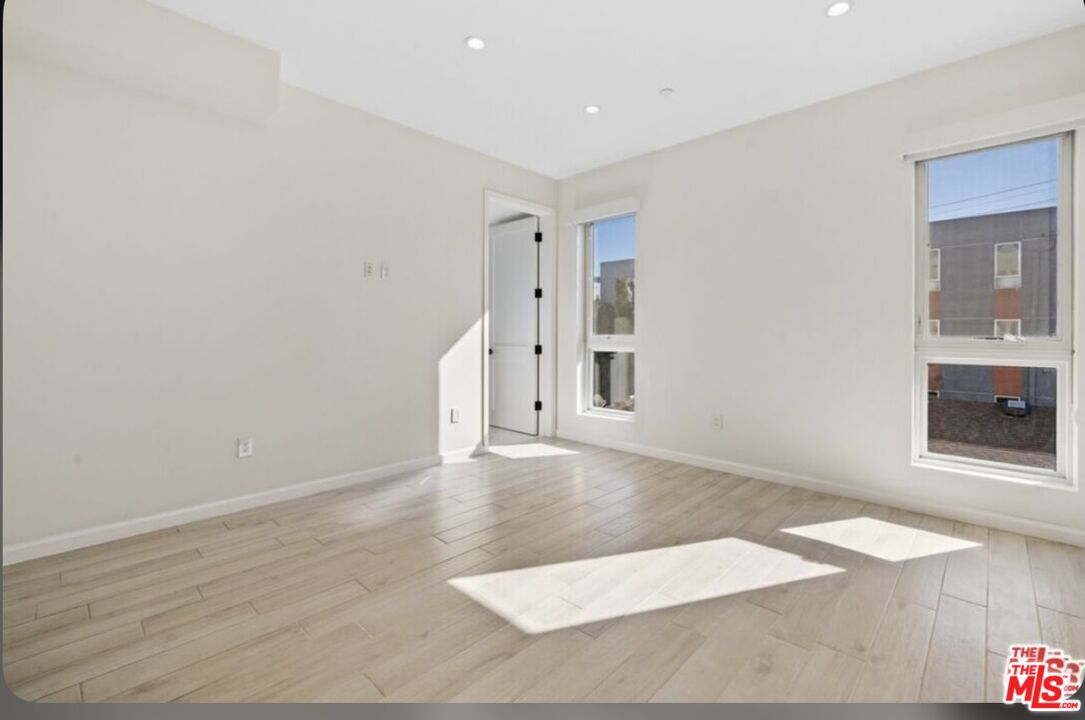 MLS #25627745 image #20