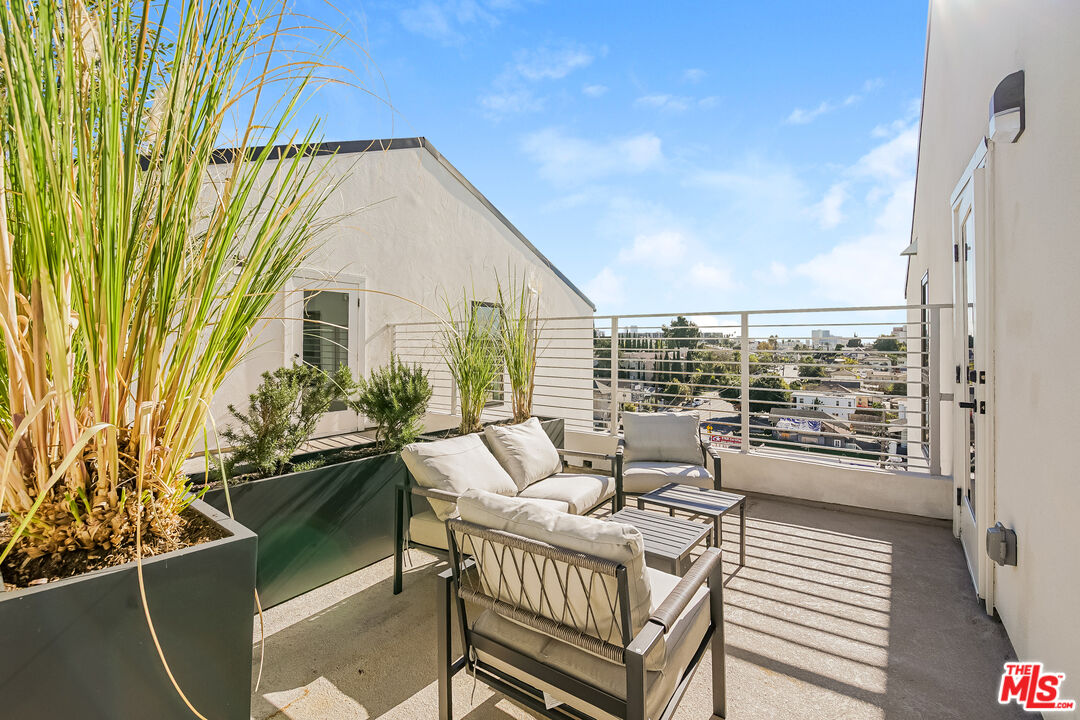 MLS #25627805 image #14