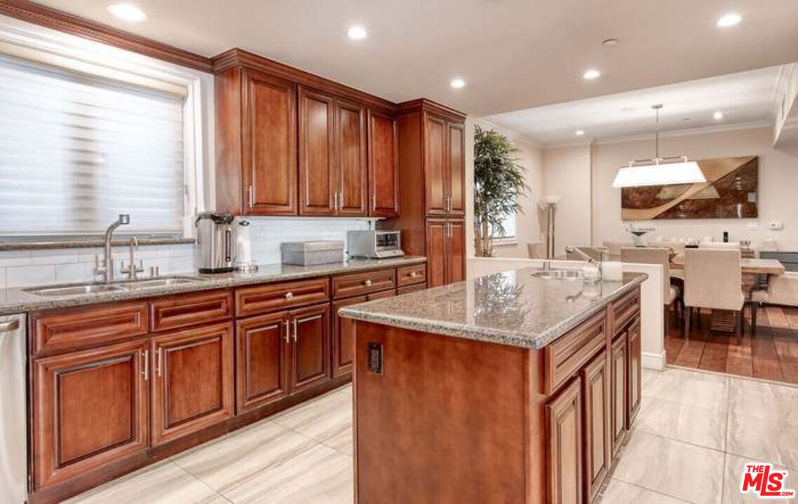 MLS #25627865 image #12