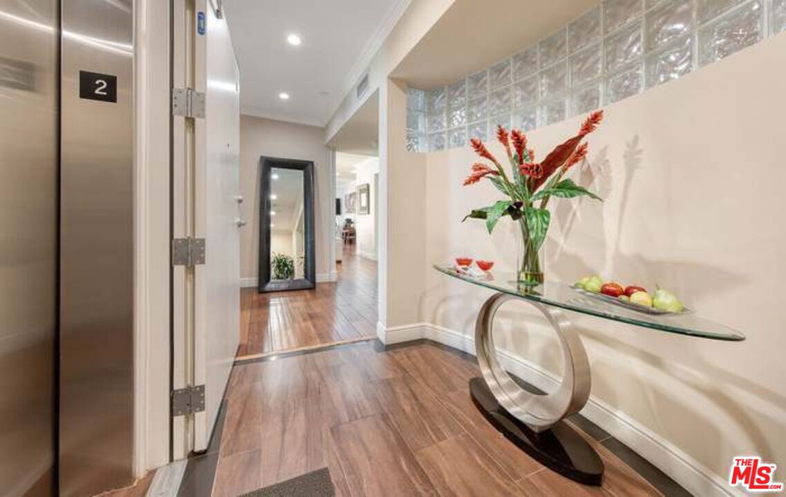 MLS #25627865 image #1