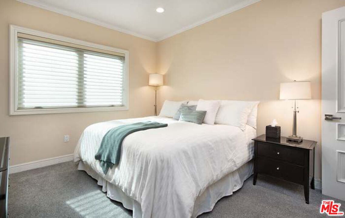 MLS #25627865 image #24