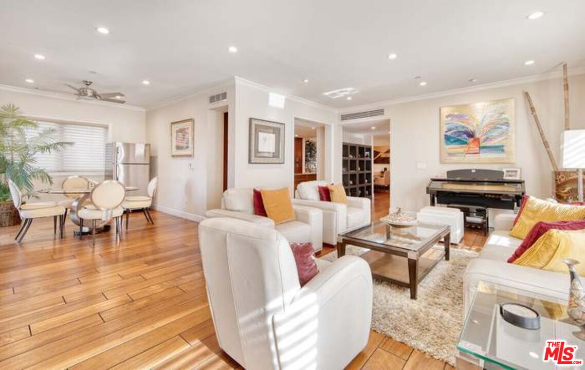 MLS #25627865 image #2