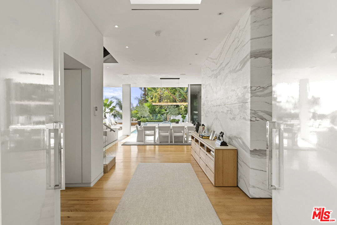 MLS #25627897 image #4