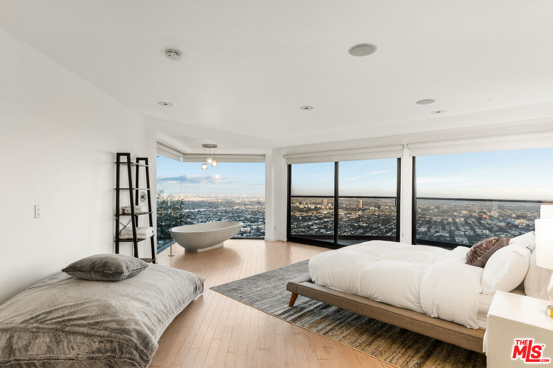 MLS #25627921 image #67