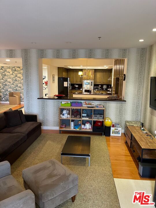 MLS #25627943 image #17