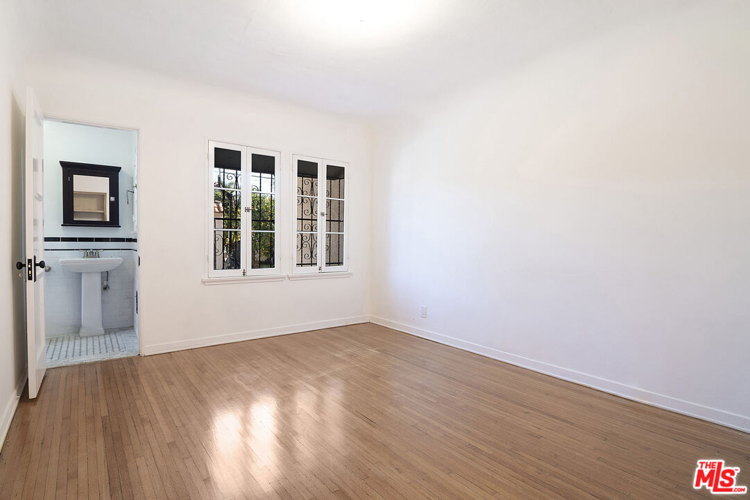 MLS #25628055 image #18