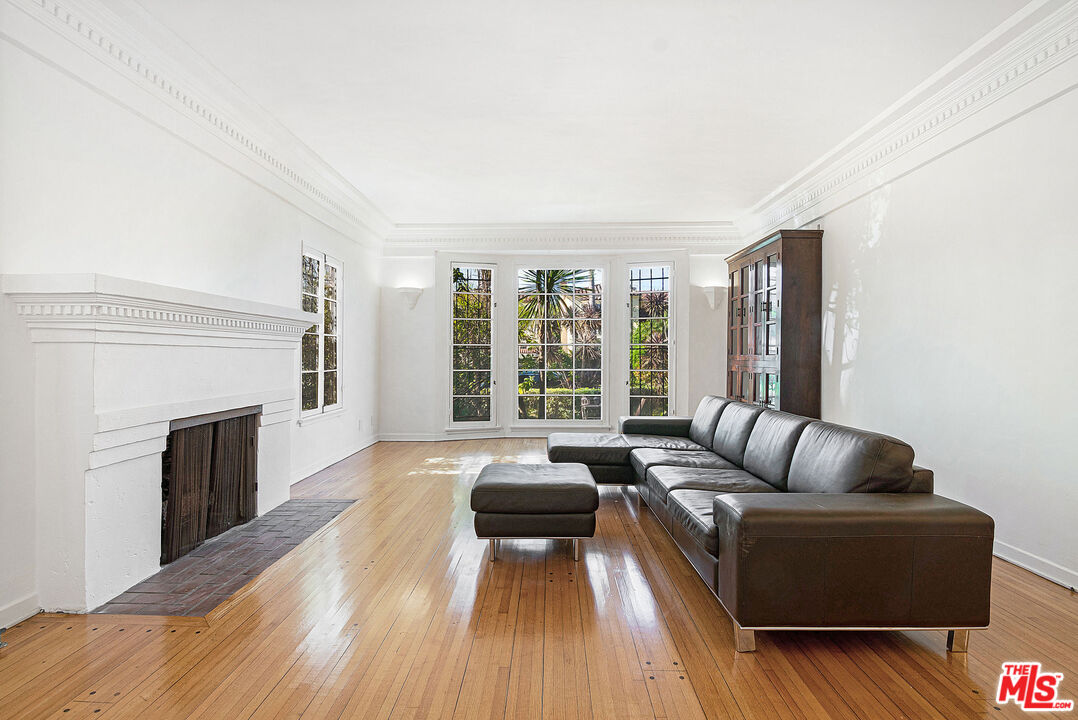 MLS #25628055 image #1