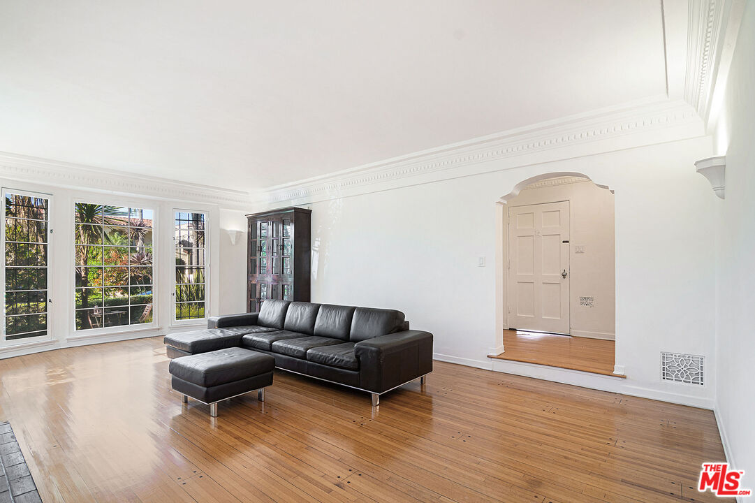 MLS #25628055 image #3