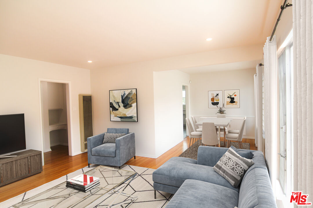 MLS #25628073 image #0