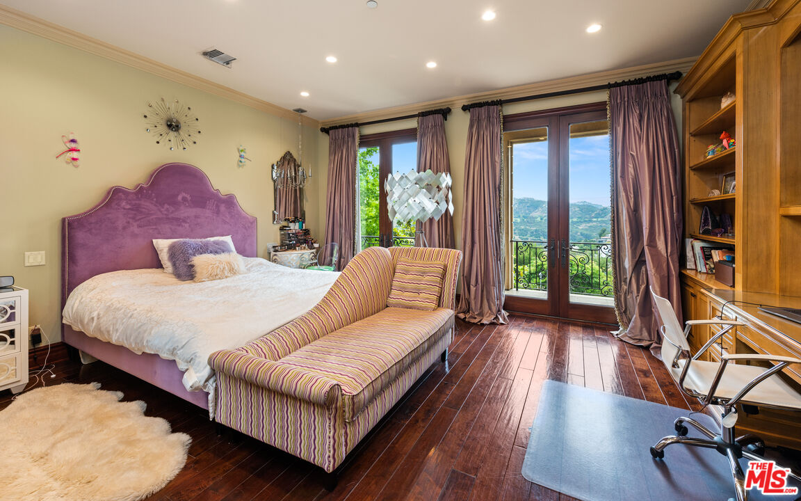 MLS #25628295 image #18