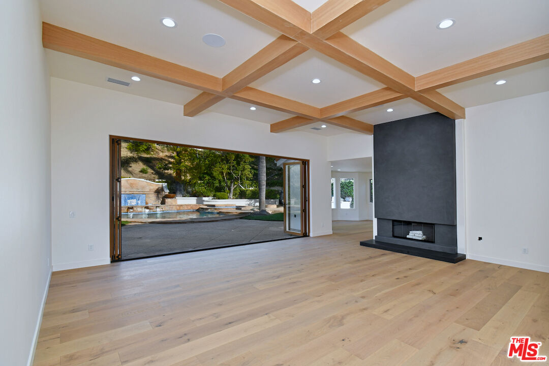 MLS #25630525 image #9