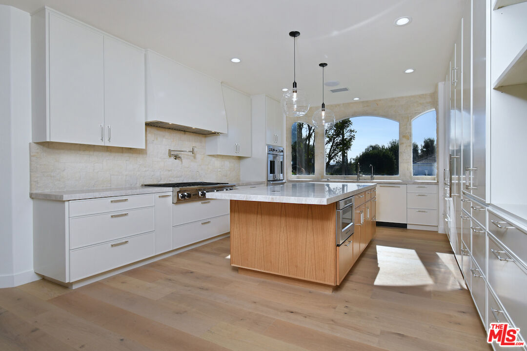 MLS #25630525 image #20