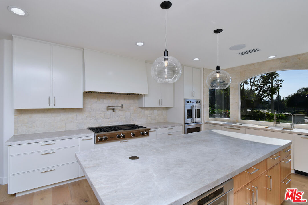 MLS #25630525 image #21