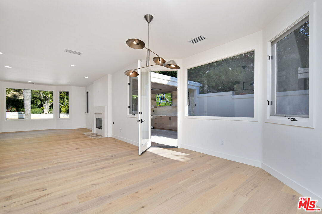 MLS #25630525 image #23