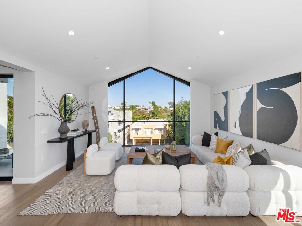 MLS #26632957 image #13