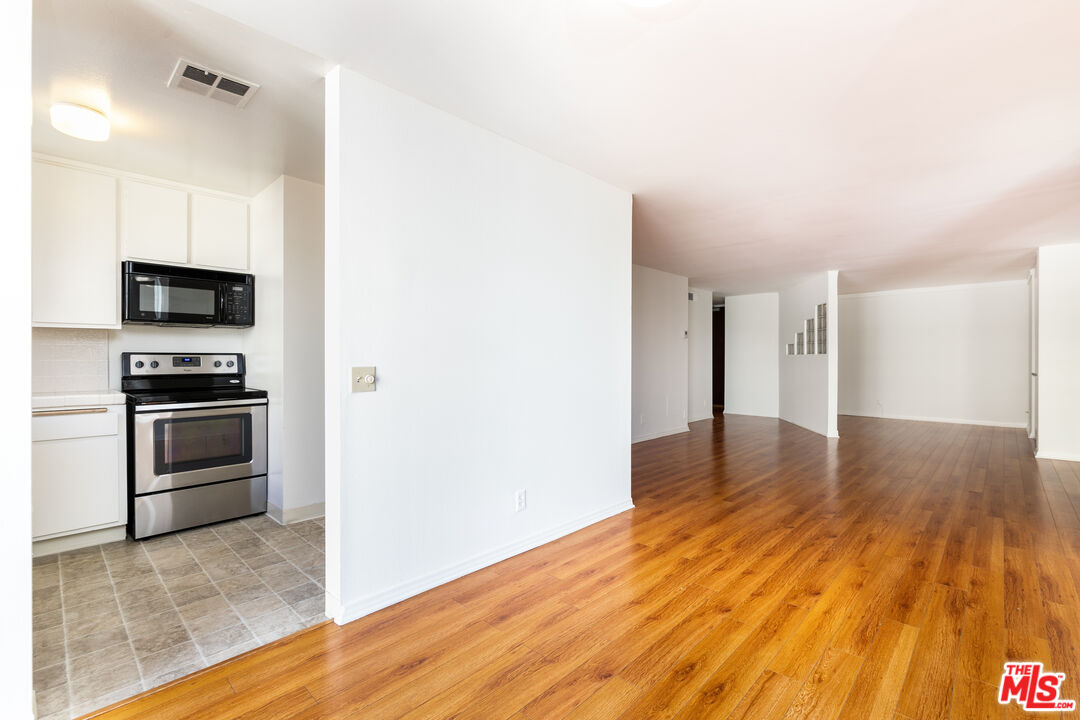 MLS #26633945 image #10