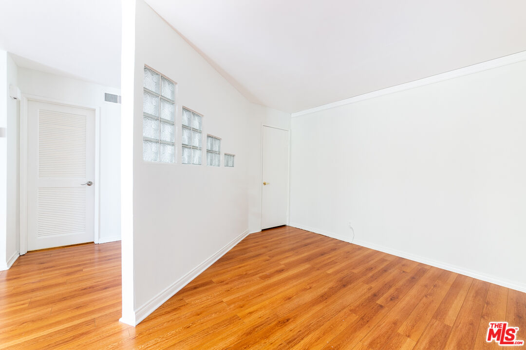 MLS #26633945 image #3