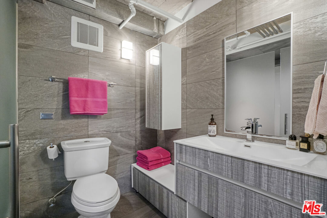 MLS #25627695 image #21