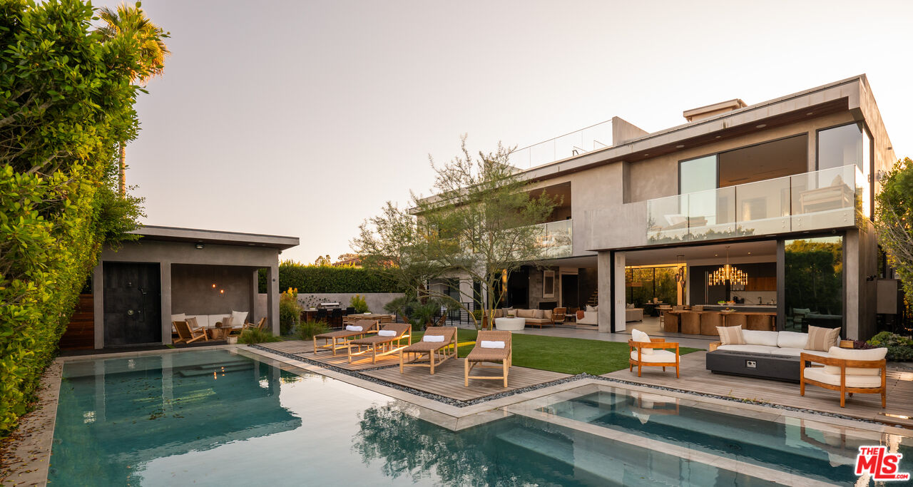 MLS #26635711 image #0