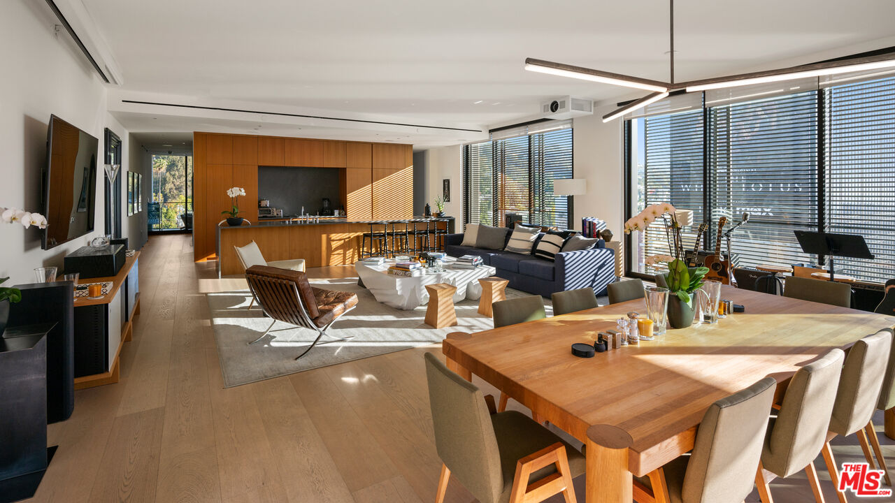 MLS #26636535 image #2