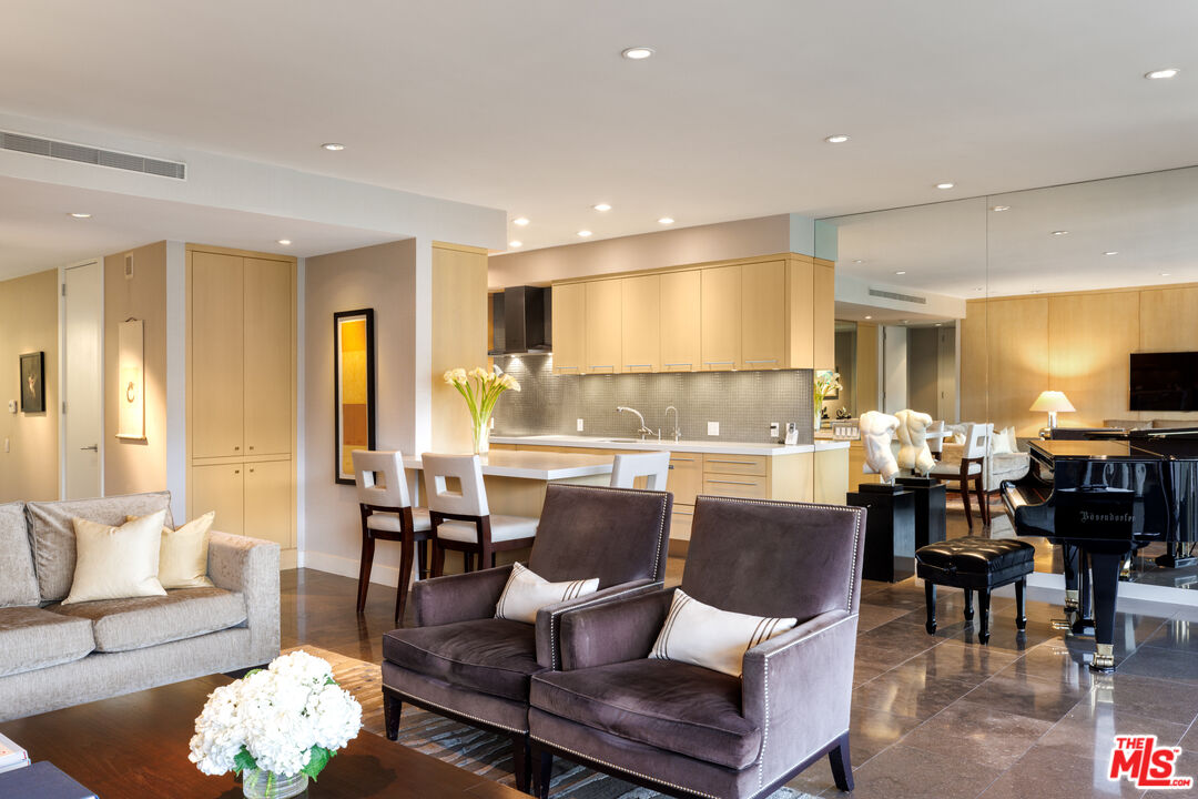 MLS #26636551 image #2