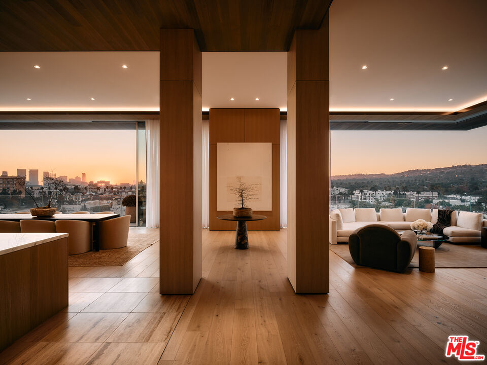 MLS #26638187 image #2