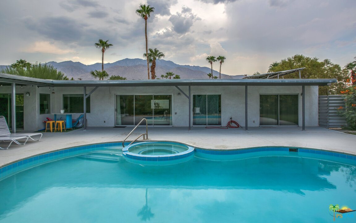 Image Number 1 for 382 N Farrell Dr in Palm Springs