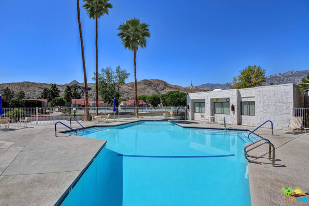 Image 37 for 4545 SEVEN DR #C