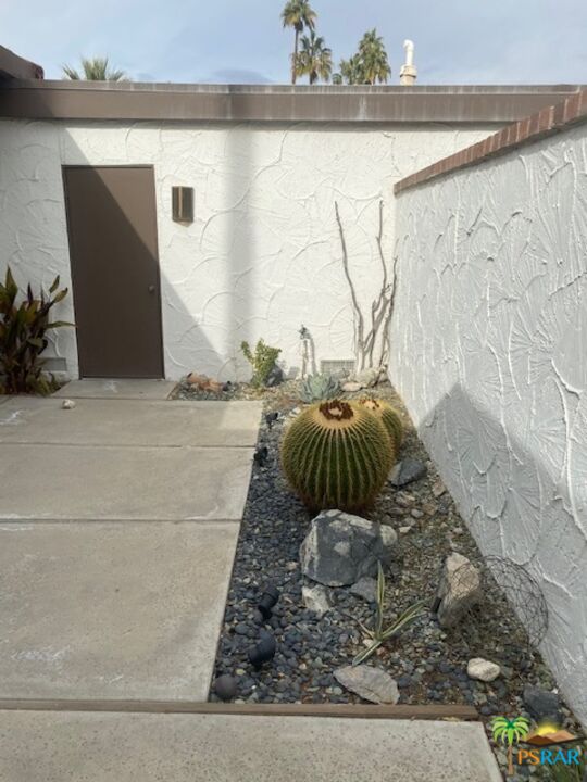 Image 30 for 4545 SEVEN DR #C