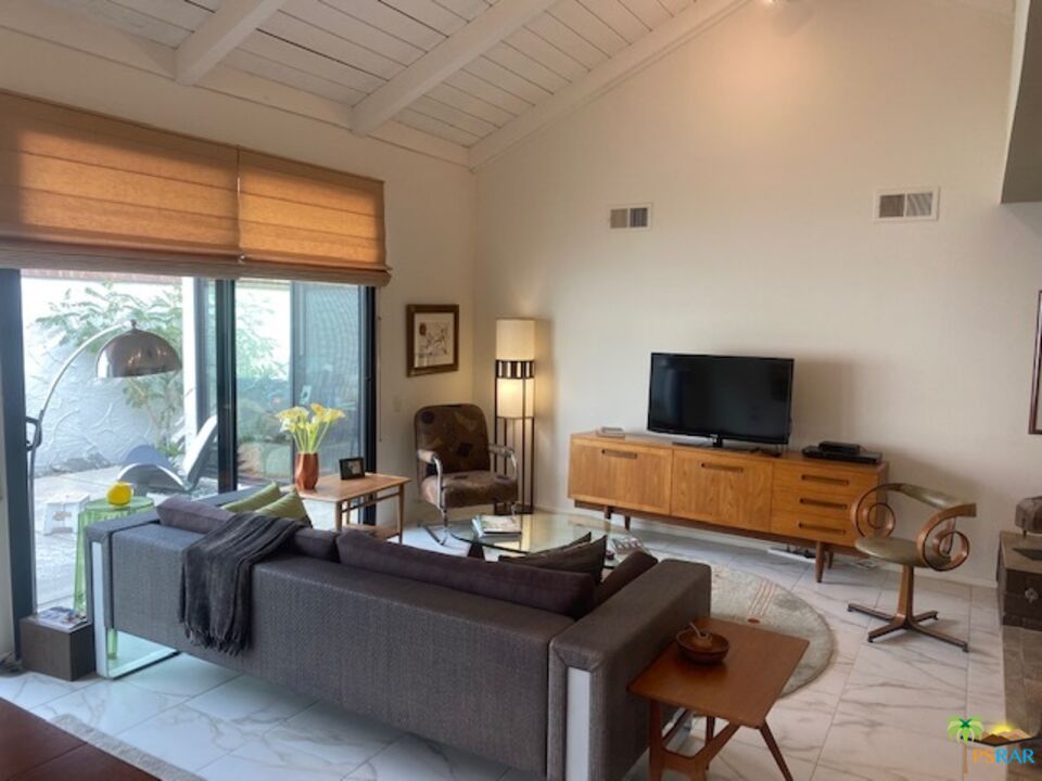 Image 6 for 4545 SEVEN DR #C