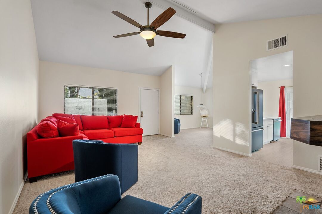 Image 3 for 562 E SUNSHINE CIR