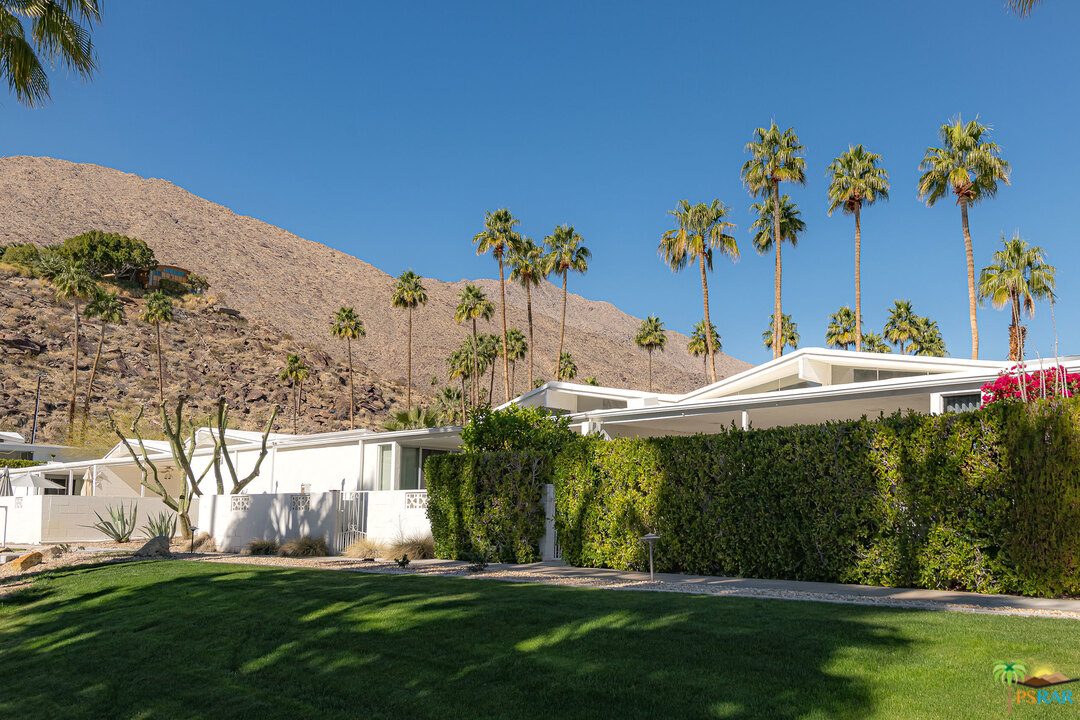 Image Number 1 for 233 E Canyon Vista Dr in Palm Springs